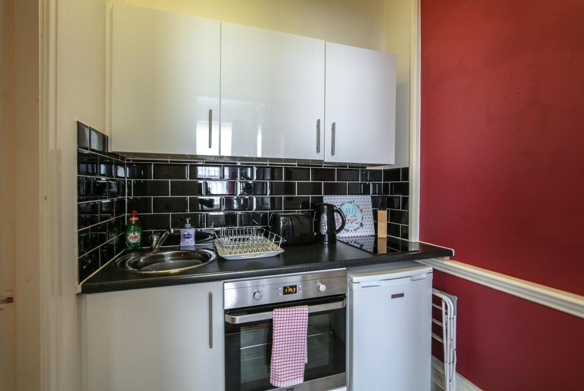 Apartment - Rodney Street *